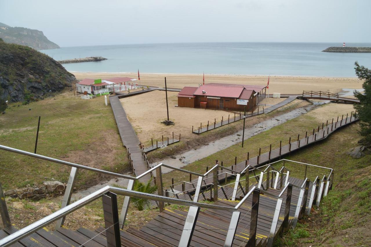 Amazing Beach & Pool Apartment With Garden Sesimbra Exterior photo